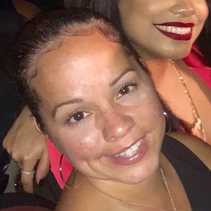 Meet your Posher, Tina